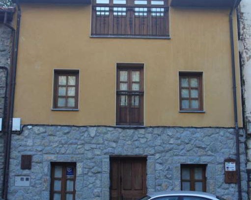 La Plaza Casa | Casa de Aldea Peña Sobia