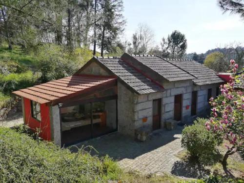 Beijos Casa | Casa de Andrães Camélias