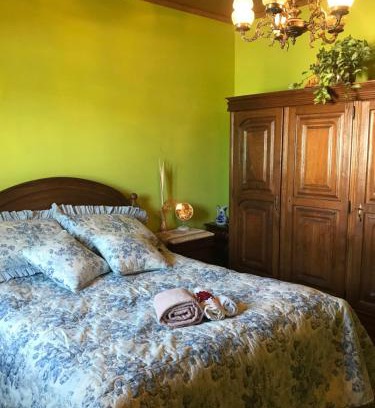 Corticeiro de Cima Casa | Casa de campanha chez Irène