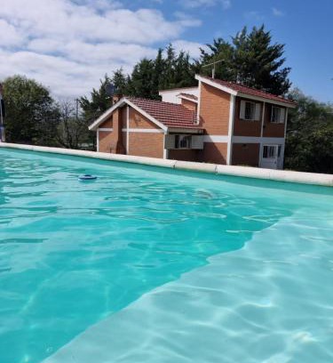La Estancia Casa | casa de campo a metros del lago