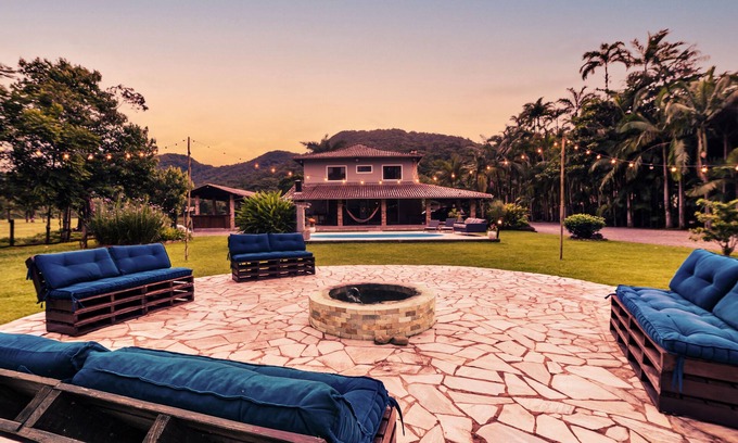 Joinville Cabaña | Casa de Campo Aconchegante com Muitas Comodidades na Estrada Bonita