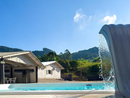 Cedro Alto Casa | Casa de Campo com Piscina Aquecida