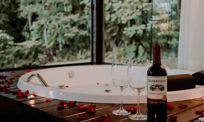 Joinville Casa | Casa de campo em Joinville com Hidromassagem e Lareira