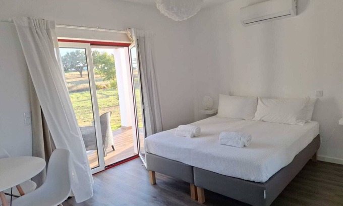 Santiago do Cacem Cabaña | Casa de Campo Ideal Para Quem Procura um Refúgio da Agitação Urbana