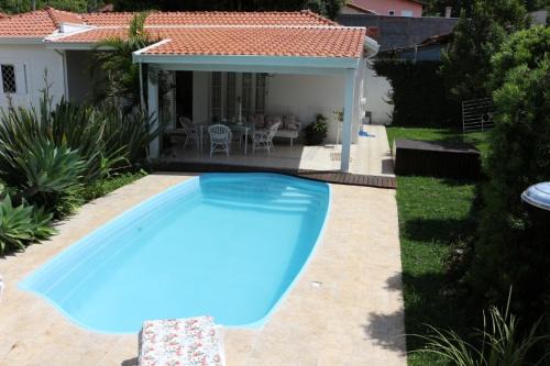Serra Negra Casa | CASA DE CAMPO NA CIDADE DA SAÚDE