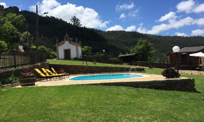 Cinfaes Casa | Casa de Campo "Quinta do Cadafaz"