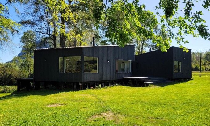 Llifen Chalet De Esquí | Casa de Campo sobre el rio