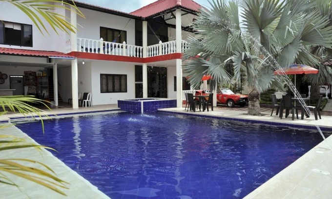 La Vega Casa | Casa de Huespedes Villa Hermosa