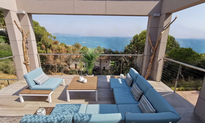 Begur Villa | Casa de la Luz lujosa villa junto al mar
