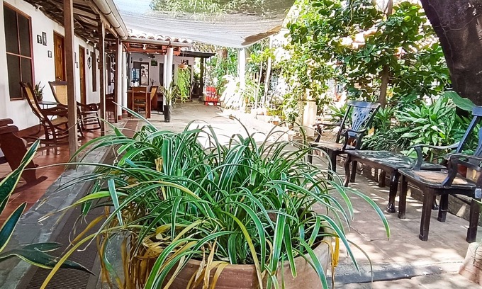 Leon Cama Y Desayuno | Casa de Los Berrios