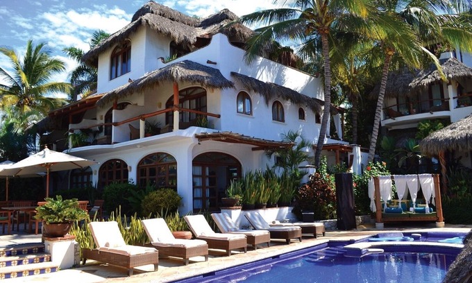 Punta de Mita Hotel | Casa de Mita ... Quiet, Secluded, Fabulously Appointed and Over the Top Service!