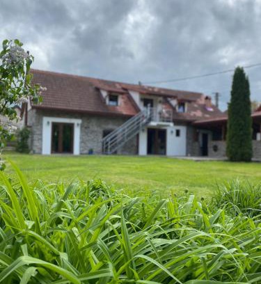 Porumbacu de Jos Casa | Casa de Piatra