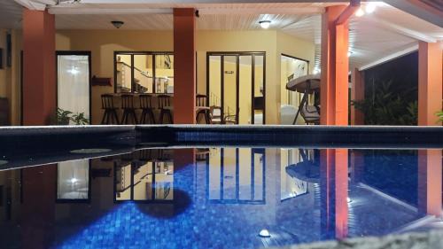 Jaco Casa | CASA DE PLAYA CON PISCINA EN PUNTA LEONA