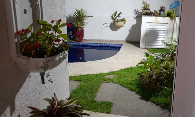 Jardim Imperador Casa | Casa de Praia com Piscina