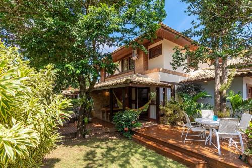Praia Rasa Casa | Casa de praia em Búzios com 3 suítes | VF 08