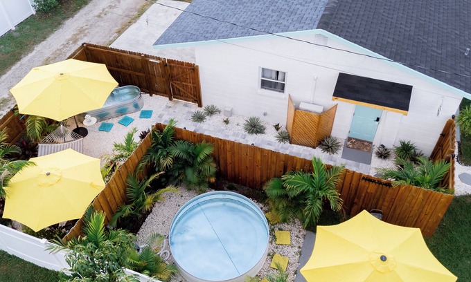St. Petersburg - Clearwater Apartamento | Casa De Sueños- Tranquil Oasis + Plunge Pool