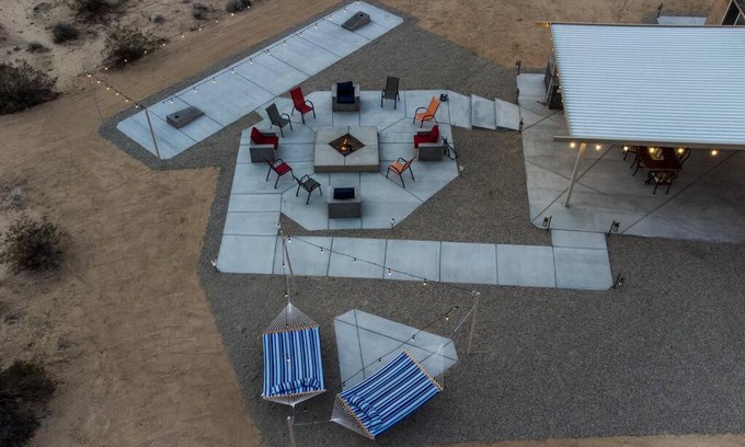 Twentynine Palms Casa | CASA DE SUNRISE-JTNP-The Ultimate Desert Getaway