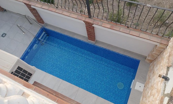 Montecorto Casa | Casa de Teones con piscina privada