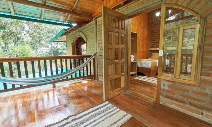 Mindo Hotel | Casa de Vista Alta