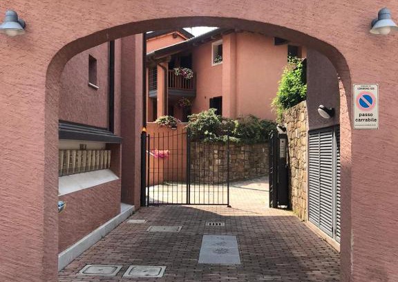 Cormons Apartamento | Casa del Balcone Fiorito