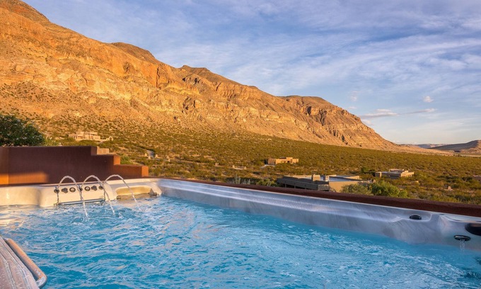 Hurricane Casa | Casa Del Canto: Elegante casa del suroeste, cerca de Zion, Sand Hollow, San Jorge