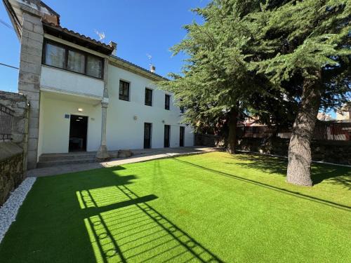 Las Navas Del Marques Casa | Casa del Cura