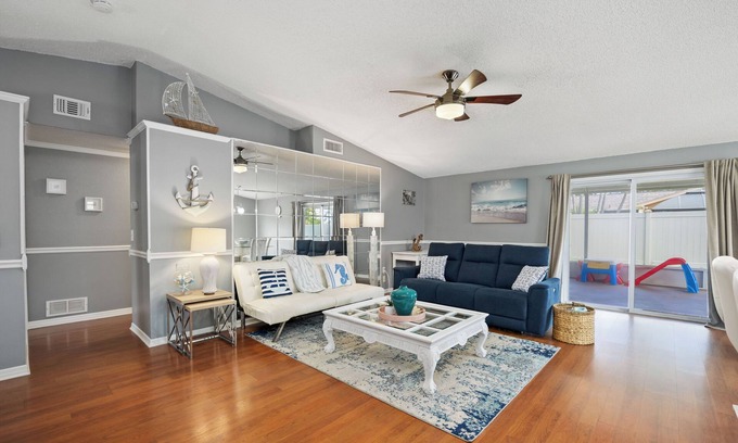 Bradenton Casa | Casa del Mare- Beach inspired home near Anna Maria Island and IMG Academy