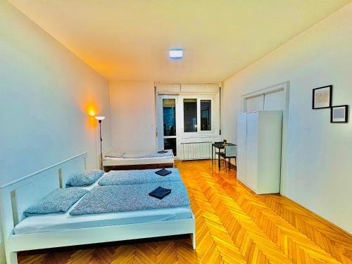 Belso-Ferencvaros Casa | CASA DEL RÍO