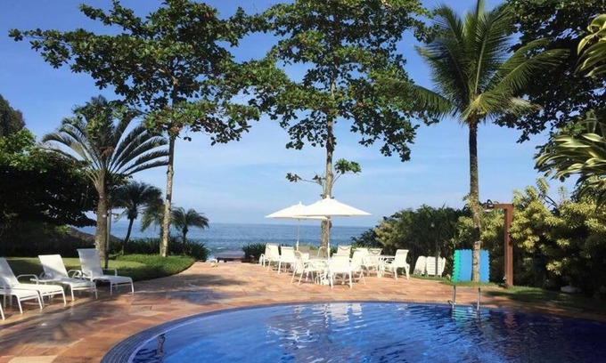 Camburi Casa | Casa Deliciosa em Condo c/Piscina Frente ao Mar
