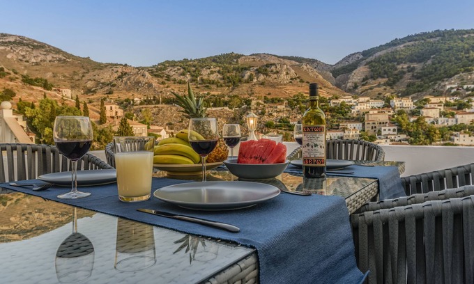 Hydra Casa | Casa DelMare Guesthouse