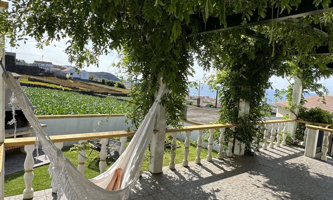 Porto Judeu Casa | Casa do Alemão - casa de vacaciones perfecta con vistas al mar