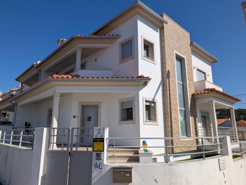 Nazare Casa | Casa do Guilhim