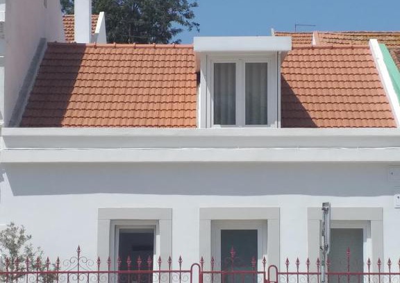 Seixal Casa | Casa do Lado - The next door