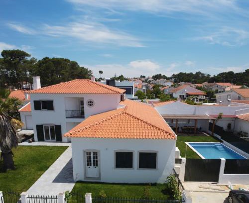 Aldeia do Meco Casa | Casa do Mural - Sesimbra, Lagoa de Albufeira e Aldeia do Meco
