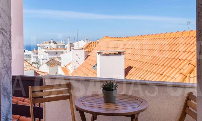 Ericeira Apartamento | Casa do Pedro by Acasadascasas