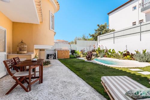 Charneca de Caparica e Sobreda Casa | Casa do Rei - Charneca