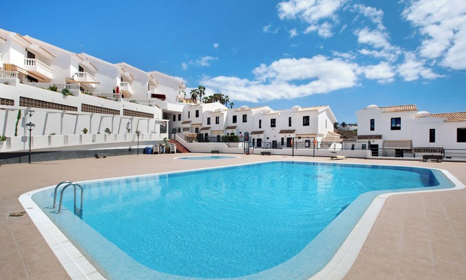 Chayofa Casa | Casa Dos Ángeles con vistas a la montaña, piscina, aire acondicionado, Wi-Fi, jardín y terraza