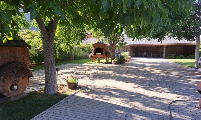 Braganca Casa | Casa dos Avós - Holiday Home