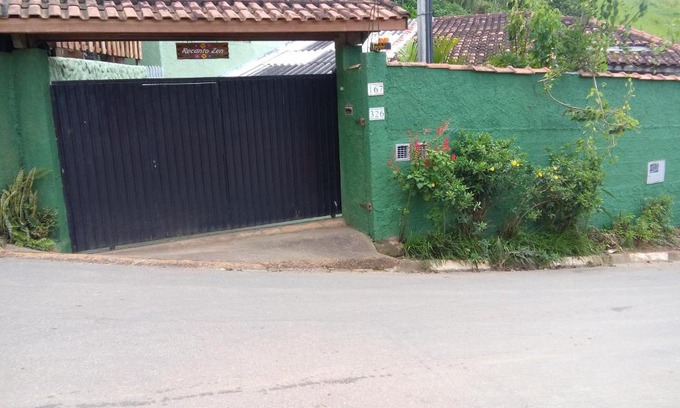 Santo Antonio do Pinhal Chalet De Esquí | Casa e Suíte Recanto Zen