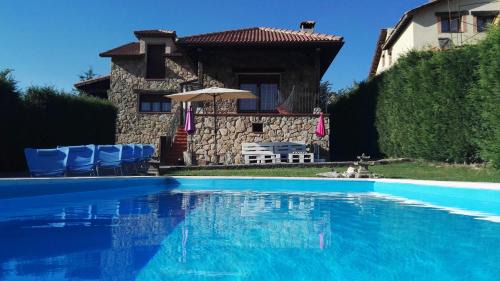 Otero de Herreros Casa | Casa El balcón de Iria