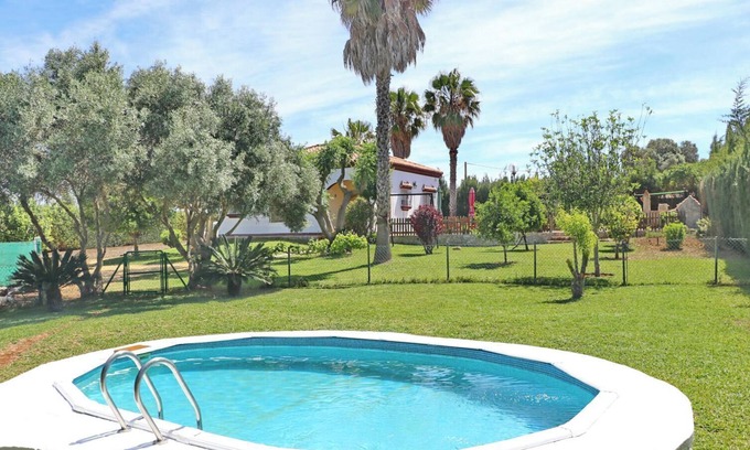 Conil de la Frontera Chalet De Esquí | Casa El Oasis en Conil, con piscina