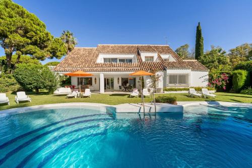 Nueva Milla de Oro Villa | Casa el Sur Beachside in Marbella