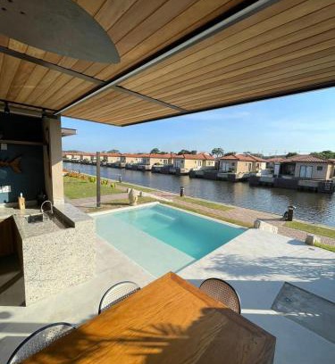 Marina Casa | Casa em Búzios condomínio Aretê