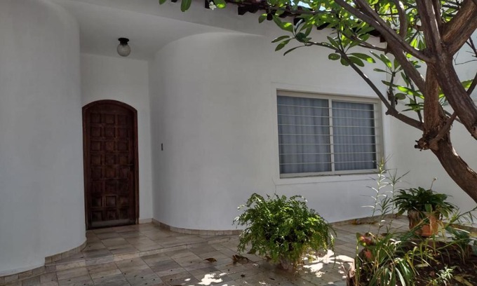 Sao Jose do Rio Preto Casa | Casa em bairro residencial próxima ao centro e HB