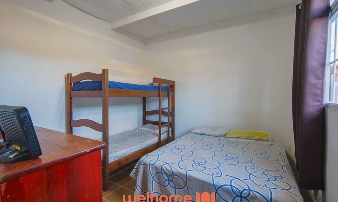 Vista Linda Casa | Casa em Bertioga com conforto a 7 min da praia