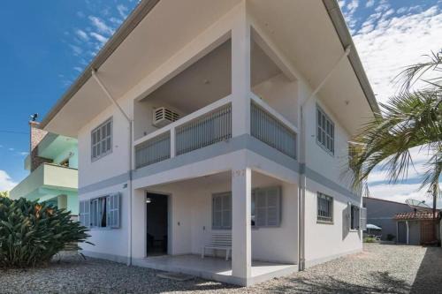 Zimbros Casa | Casa em Bombinhas Zimbros