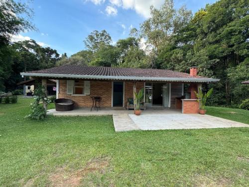Lamenha Pequena Chalet De Esquí | Casa em Chácara Tijolinho a vista