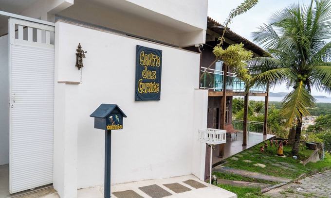 Cabo Frio Chalet De Esquí | Casa em cond. com lazer completo, Wi-Fi e garagem