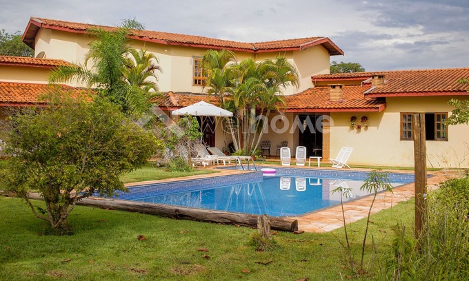 Itai Casa | Casa em Condomínio com Piscina e Acesso a Represa