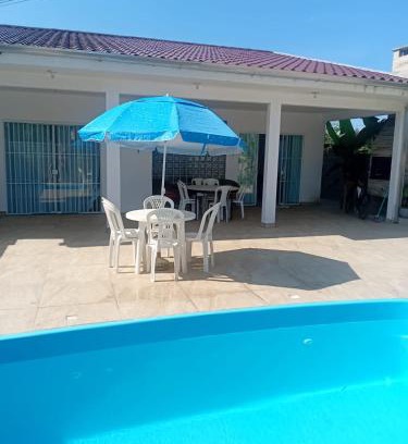 Guaratuba Casa | Casa em Guaratuba com piscina